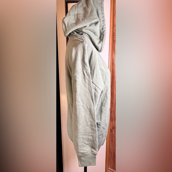 J. CREW Hoodie - Picture 2 of 4